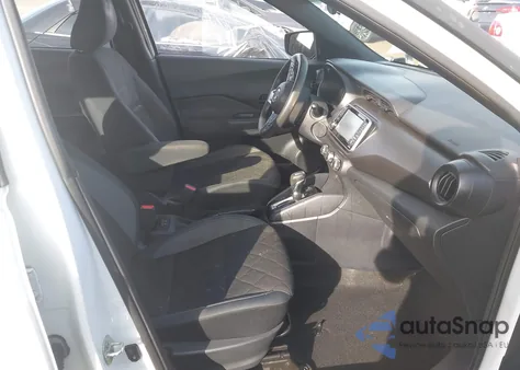 2020 Nissan Kicks S Xtronic Cvt z USA, uszkodzony, nr VIN 3N1CP5BV5LL492730